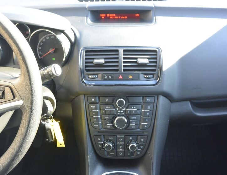 Opel Meriva 19