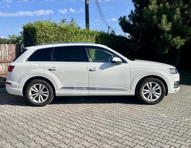 Audi Q7 7