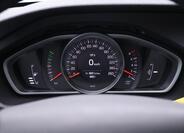 Volvo V40 19