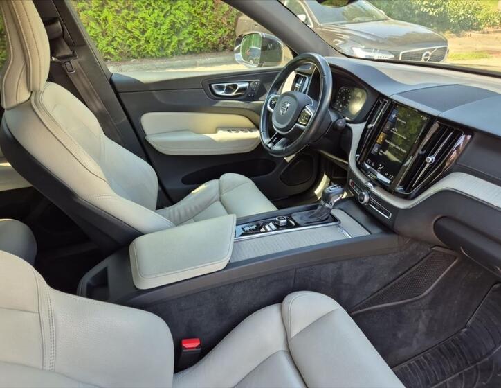 Volvo XC60 14