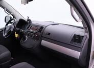 Volkswagen Multivan 23