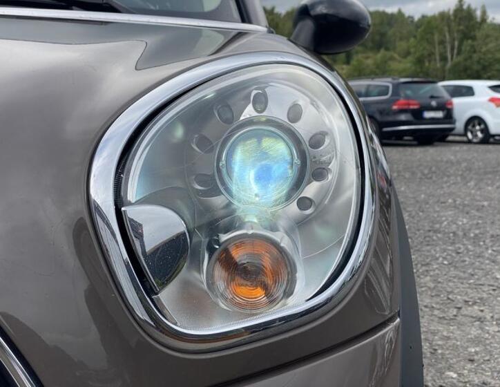 Mini Countryman 7