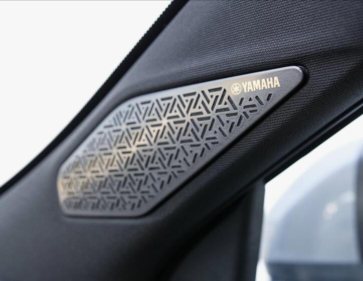 Mitsubishi Outlander 13