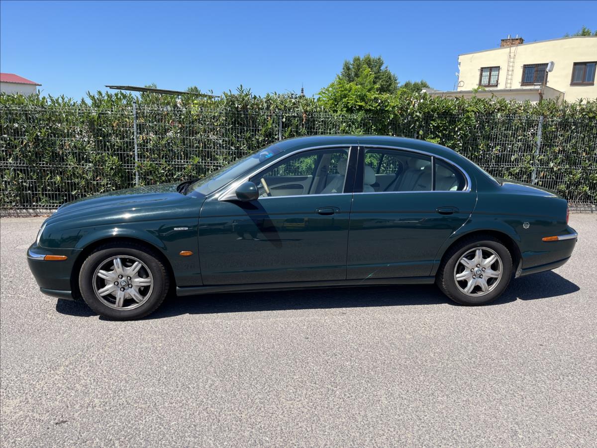Jaguar S-Type