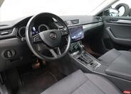 Škoda Superb 11