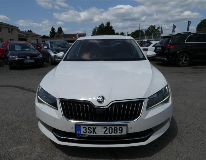 Škoda Superb 2
