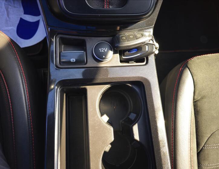 Ford Kuga 24