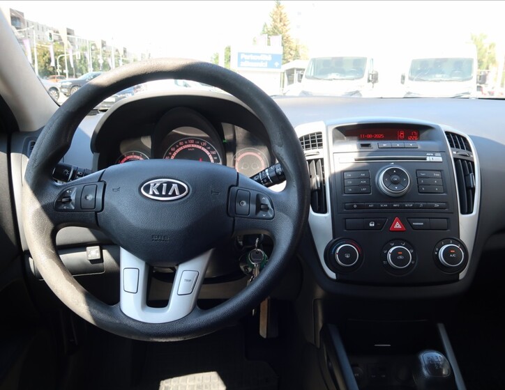 KIA Ceed 13