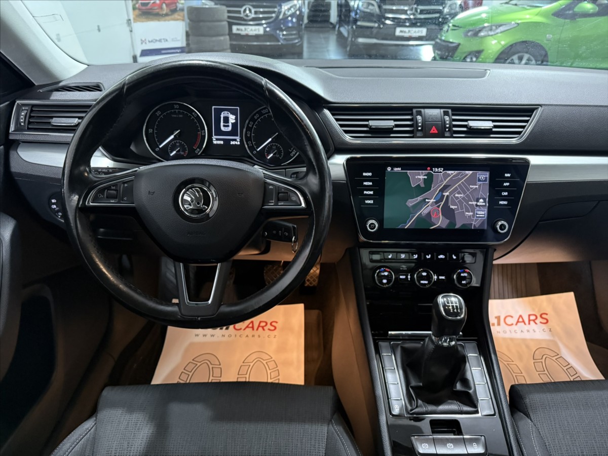 Škoda Superb