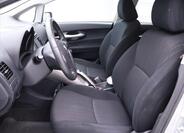 Toyota Auris 10