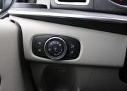 Ford Tourneo Custom 27