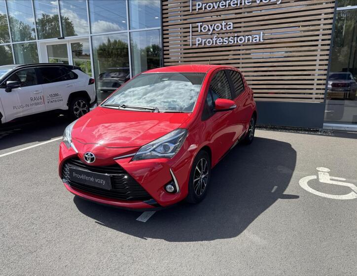 Toyota Yaris 1