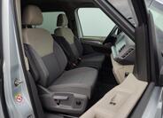 Volkswagen Multivan 19
