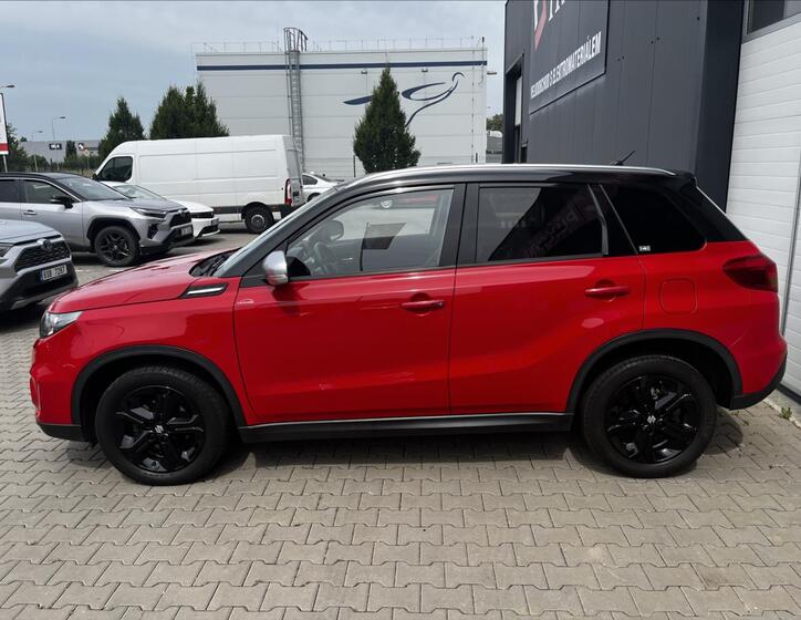 Suzuki Vitara 11