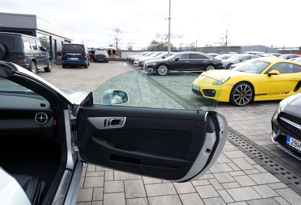 Mercedes-Benz SLK