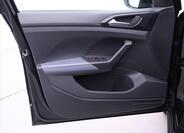 Volkswagen T-Cross 11