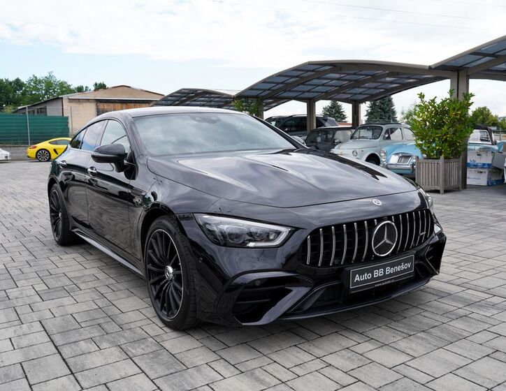 Mercedes-Benz AMG GT 8