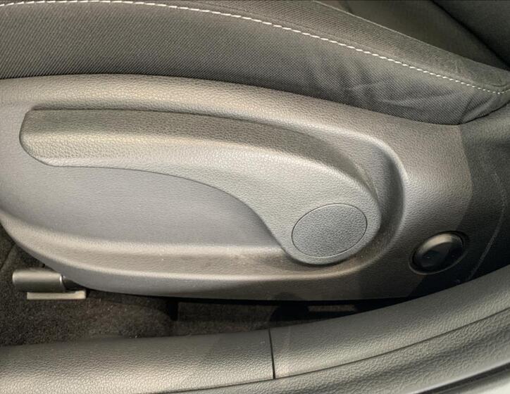 Hyundai i30 27