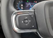 Volvo XC40 17
