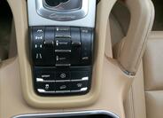 Porsche Cayenne 12