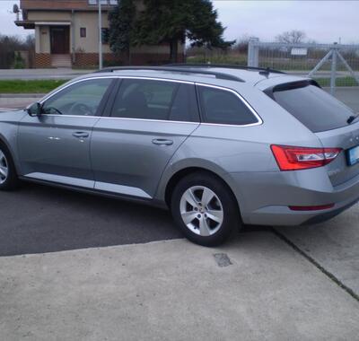 Škoda Superb 4