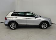 Volkswagen Tiguan 4
