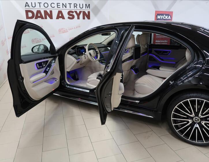 Mercedes-Benz Třídy S 42