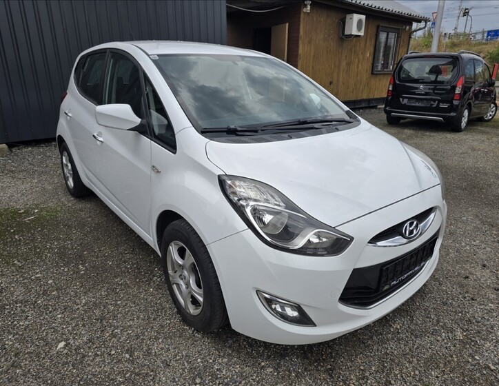 Hyundai ix20 3