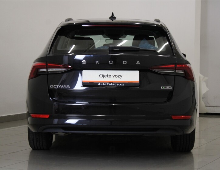 Škoda Octavia 7