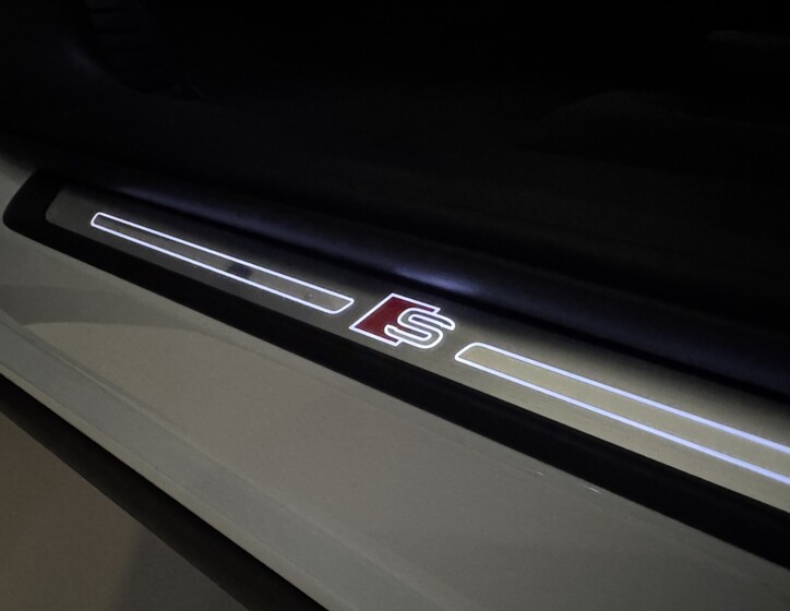 Audi e-tron 47