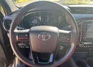 Toyota Hilux 13