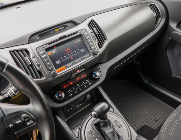 KIA Sportage 21