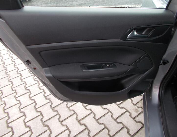 Peugeot 308 17
