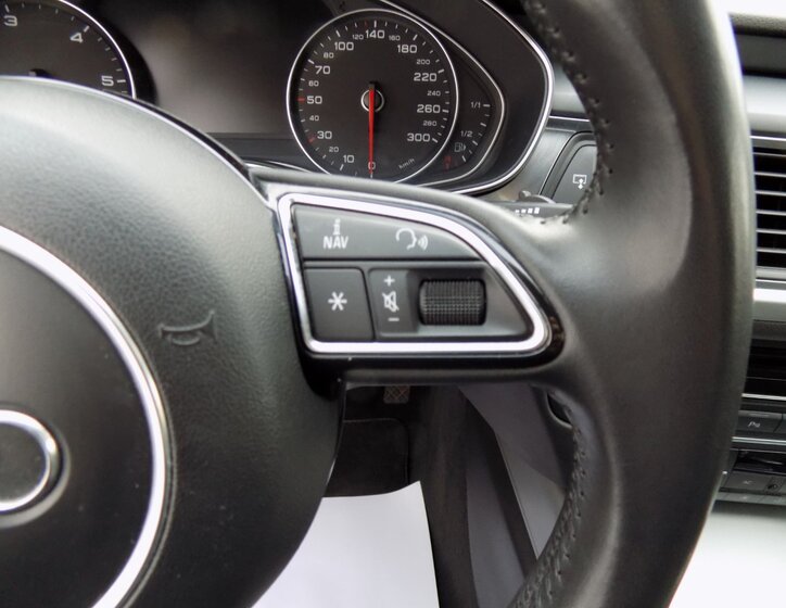 Audi A6 28