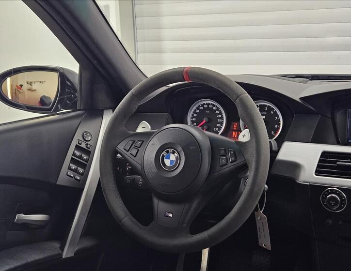 BMW M5 21