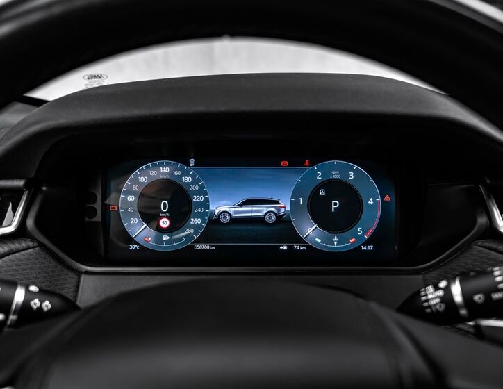 Land Rover Range Rover Velar 21