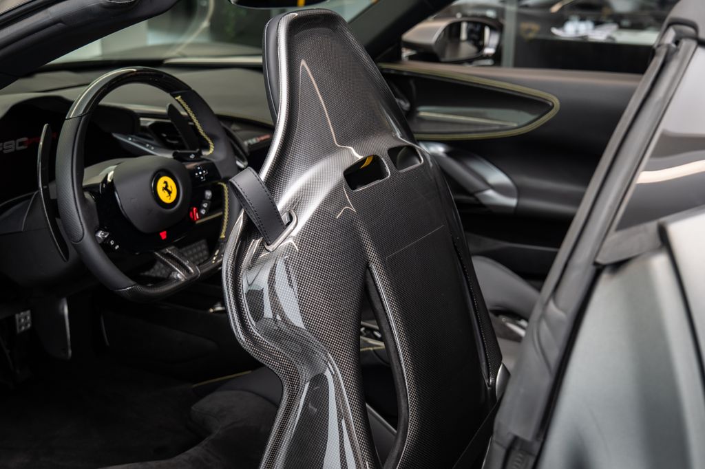 Ferrari SF90