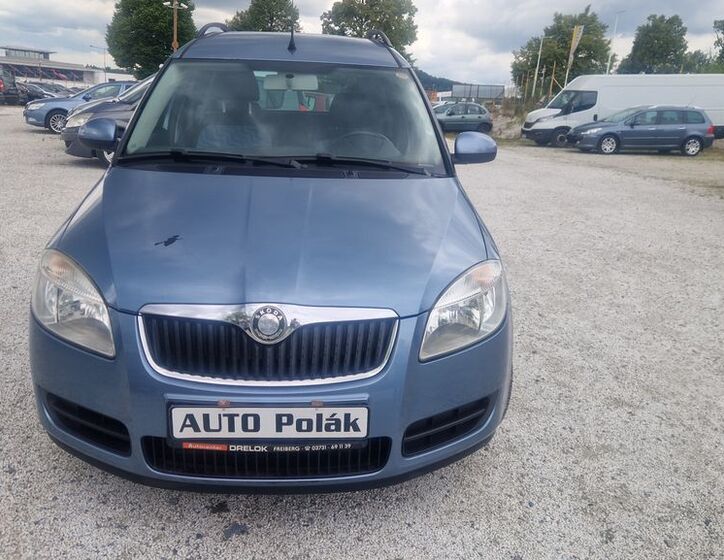Škoda Roomster 1