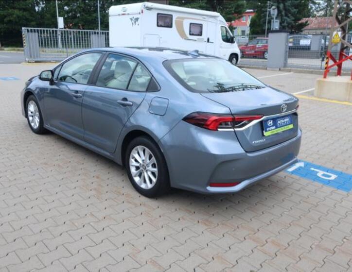 Toyota Corolla 5