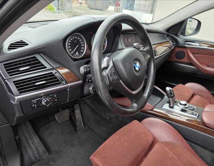 BMW X6 11