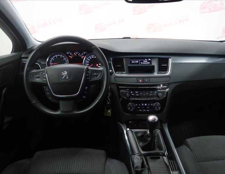 Peugeot 508 26