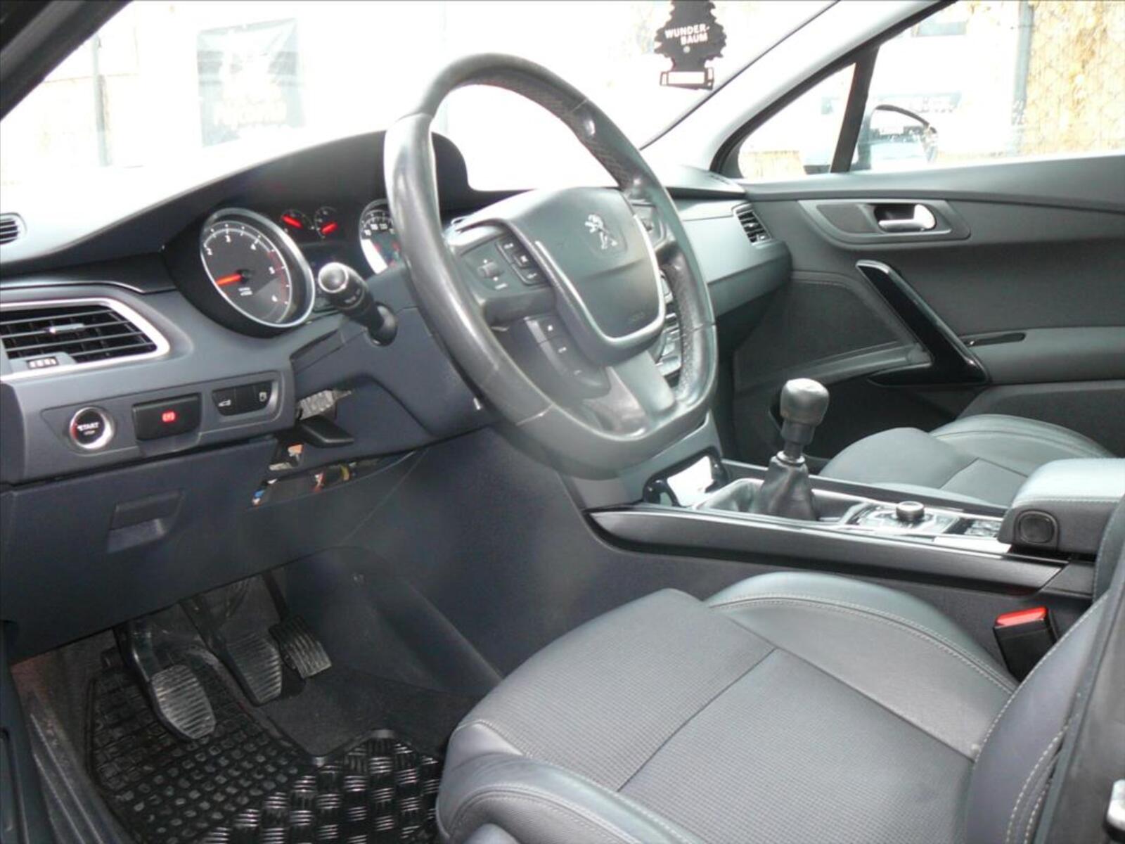 Peugeot 508 13