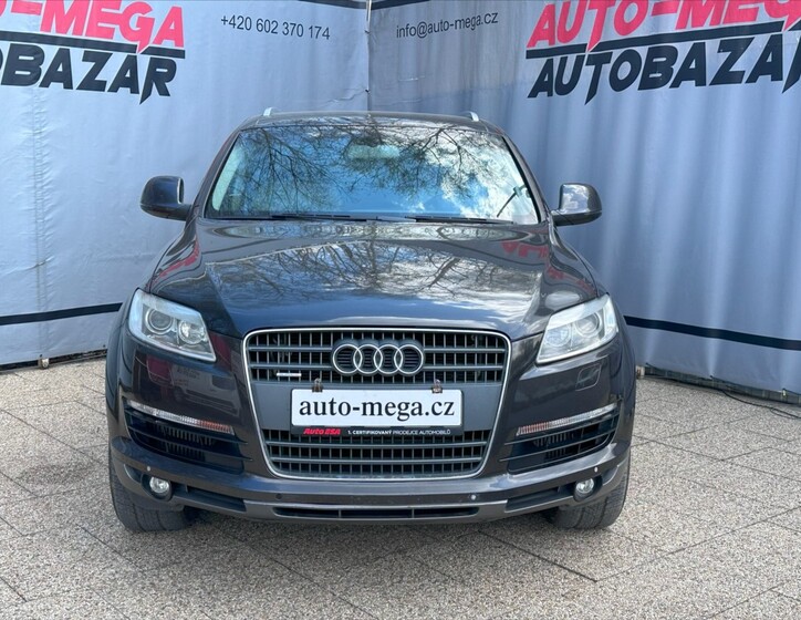 Audi Q7 2