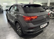 Volkswagen T-Roc 4