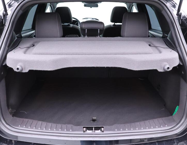Ford Focus 10