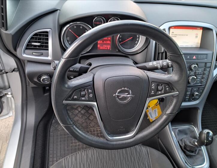Opel Astra 16