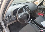 Suzuki SX4 19