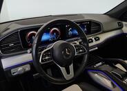 Mercedes-Benz GLE 9