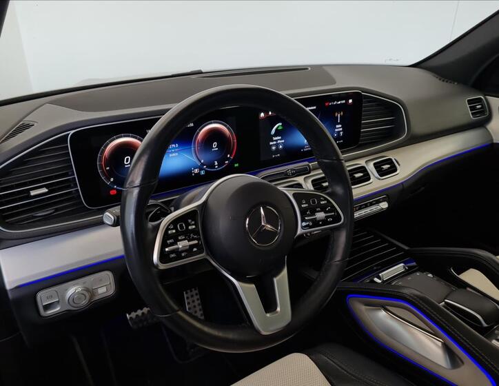 Mercedes-Benz GLE 9