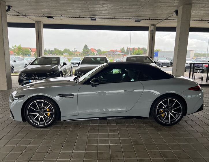 Mercedes-Benz SL 8